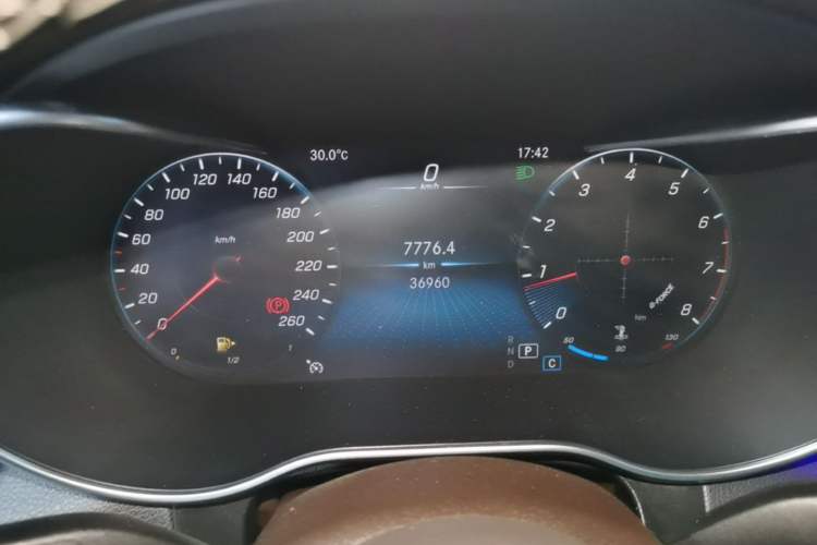 Used Mercedes-Benz GLC 2020 Facelift GLC 260 L 4MATIC Luxury Edition Instrument Cluster