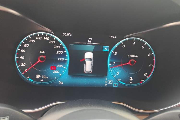 Used Mercedes-Benz GLC 2020 Facelift GLC 260 L 4MATIC Luxury Edition Instrument Cluster