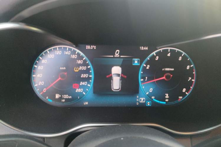 Used Mercedes-Benz GLC 2020 Facelift GLC 260 L 4MATIC Luxury Edition Instrument Cluster