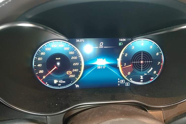 Used Mercedes-Benz GLC 2020 Facelifted GLC 260 L 4MATIC Dynamic Edition Instrument Cluster
