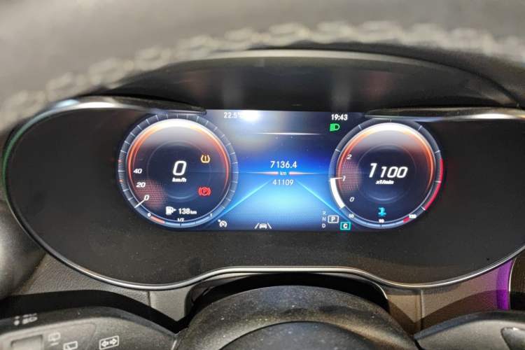 Used Mercedes-Benz GLC 2020 Facelift GLC 300 L 4MATIC Dynamic Edition Instrument Cluster