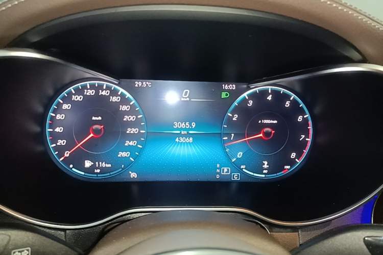 Used Mercedes-Benz GLC 2020 Facelift GLC 260 L 4MATIC Luxury Edition Instrument Cluster