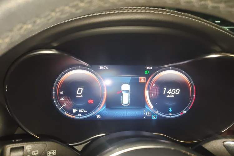 Used Mercedes-Benz GLC 2020 GLC 260 L 4MATIC Luxury Model Instrument Cluster