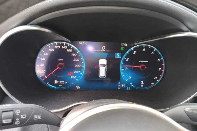 Used Mercedes-Benz GLC 2020 Facelifted GLC 260 L 4MATIC Dynamic Edition Instrument Cluster