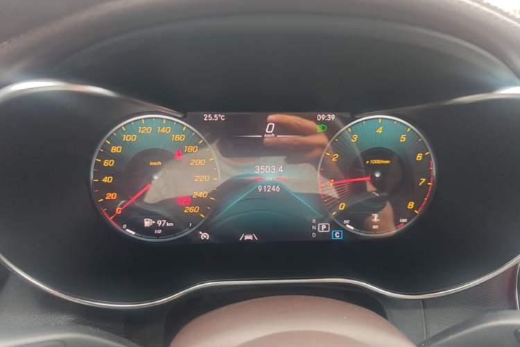 Used Mercedes-Benz GLC 2020 Facelift GLC 300 L 4MATIC Dynamic Edition Instrument Cluster