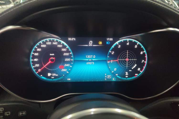 Used Mercedes-Benz GLC 2020 Facelifted GLC 260 L 4MATIC Dynamic Edition Instrument Cluster