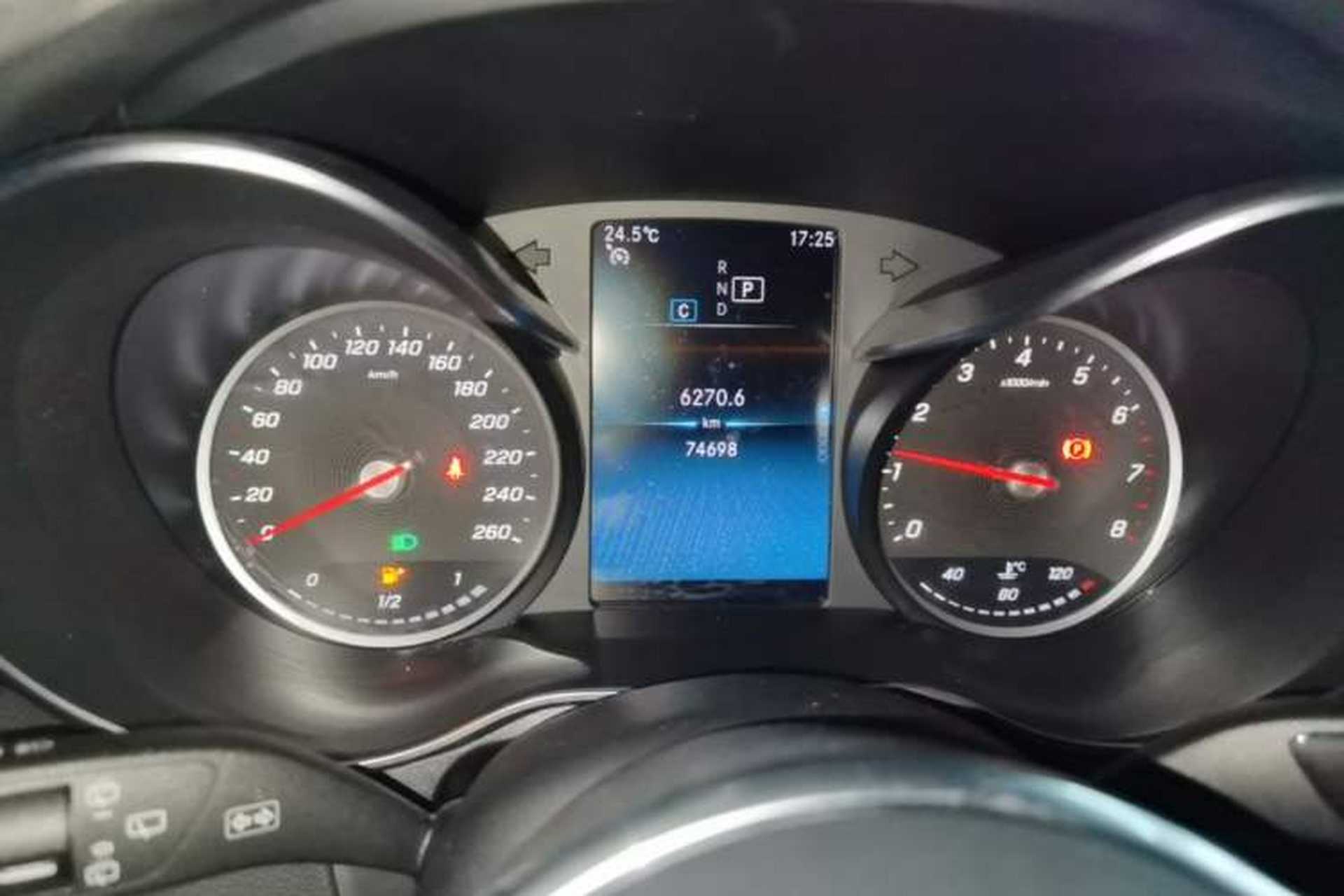 Used Mercedes-Benz GLC 2020 GLC 260 L 4MATIC Dynamic Model Instrument Cluster