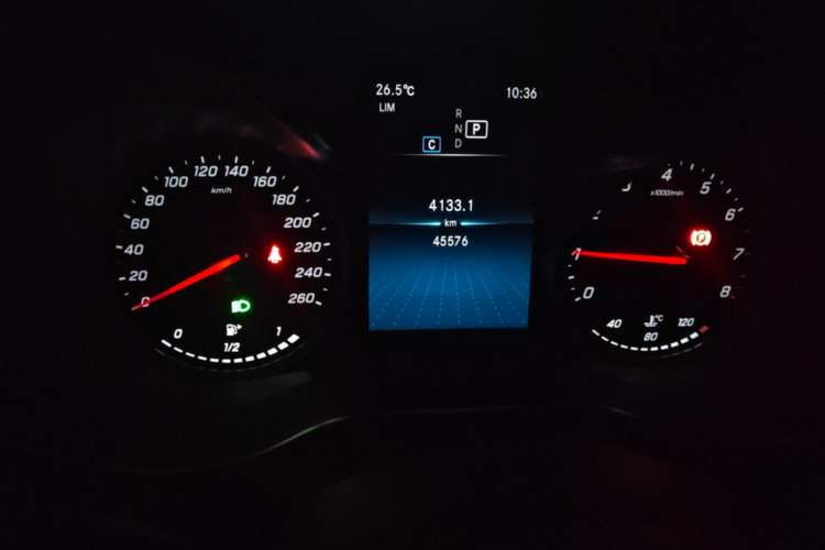 Used Mercedes-Benz GLC 2020 GLC 260 L 4MATIC Dynamic Model Instrument Cluster