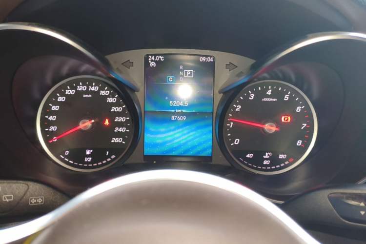 Used Mercedes-Benz GLC 2020 GLC 260 L 4MATIC Dynamic Model Instrument Cluster