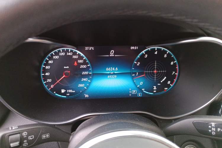 Used Mercedes-Benz GLC 2020 Facelifted GLC 260 L 4MATIC Dynamic Edition Instrument Cluster
