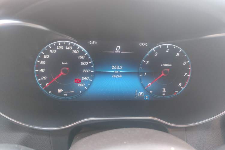 Used Mercedes-Benz GLC 2020 Facelifted GLC 260 L 4MATIC Dynamic Edition Instrument Cluster