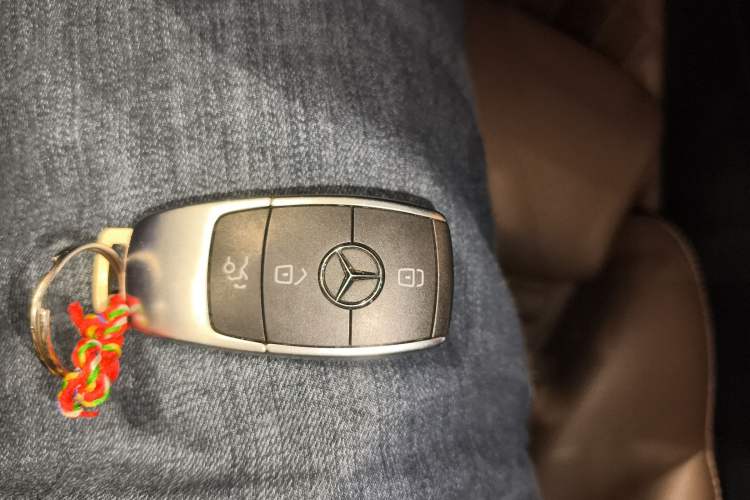 Used Mercedes-Benz GLC 2020 GLC 300 L 4MATIC Luxury Model Interior 1