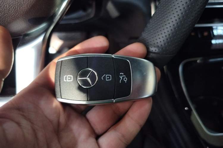 Used Mercedes-Benz GLC 2020 GLC 260 L 4MATIC Dynamic Model Interior 1