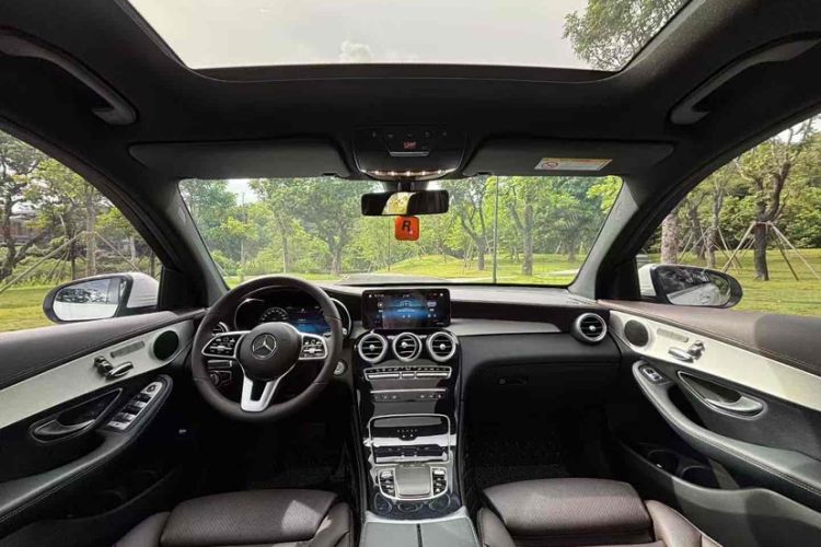 Used Mercedes-Benz GLC 2020 Facelifted GLC 260 L 4MATIC Dynamic Edition Interior 1