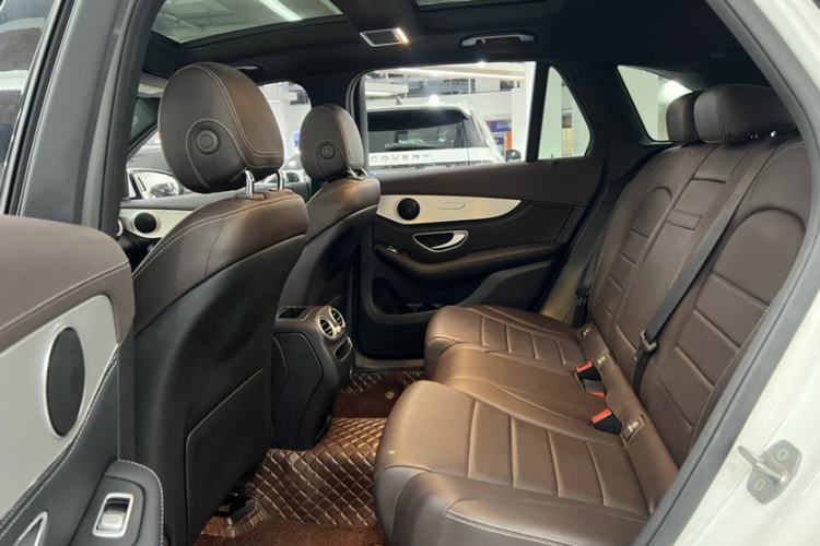 Used Mercedes-Benz GLC 2020 Facelifted GLC 260 L 4MATIC Dynamic Edition Interior 2
