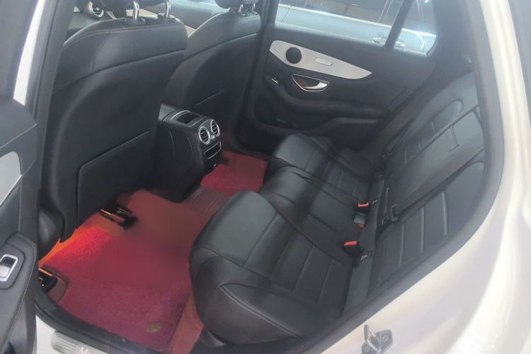Used Mercedes-Benz GLC 2020 Facelifted GLC 260 L 4MATIC Dynamic Edition Interior 2