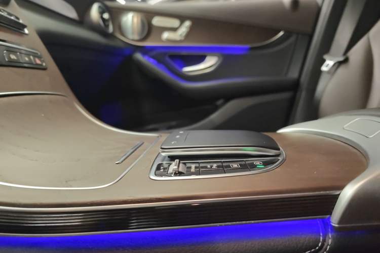 Used Mercedes-Benz GLC 2020 Facelift GLC 300 L 4MATIC Dynamic Edition Interior 3
