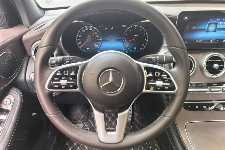 Used Mercedes-Benz GLC 2020 GLC 300 L 4MATIC Dynamic Edition Interior 3