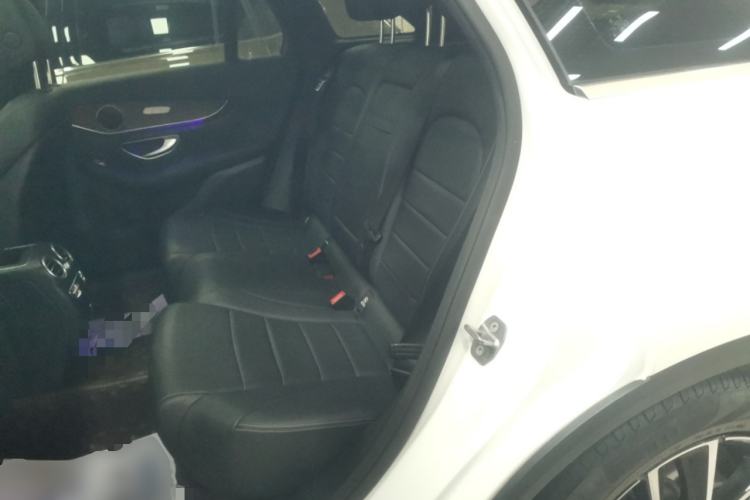 Used Mercedes-Benz GLC 2020 Facelift GLC 300 L 4MATIC Dynamic Edition Interior 4