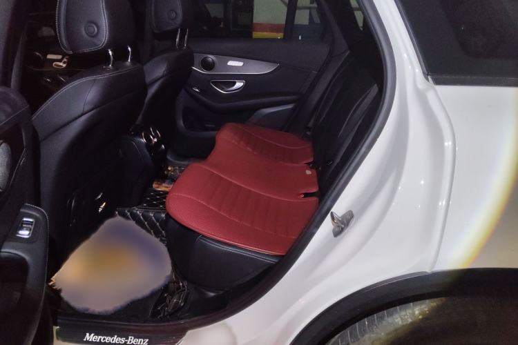 Used Mercedes-Benz GLC 2020 GLC 260 L 4MATIC Luxury Model Interior 4