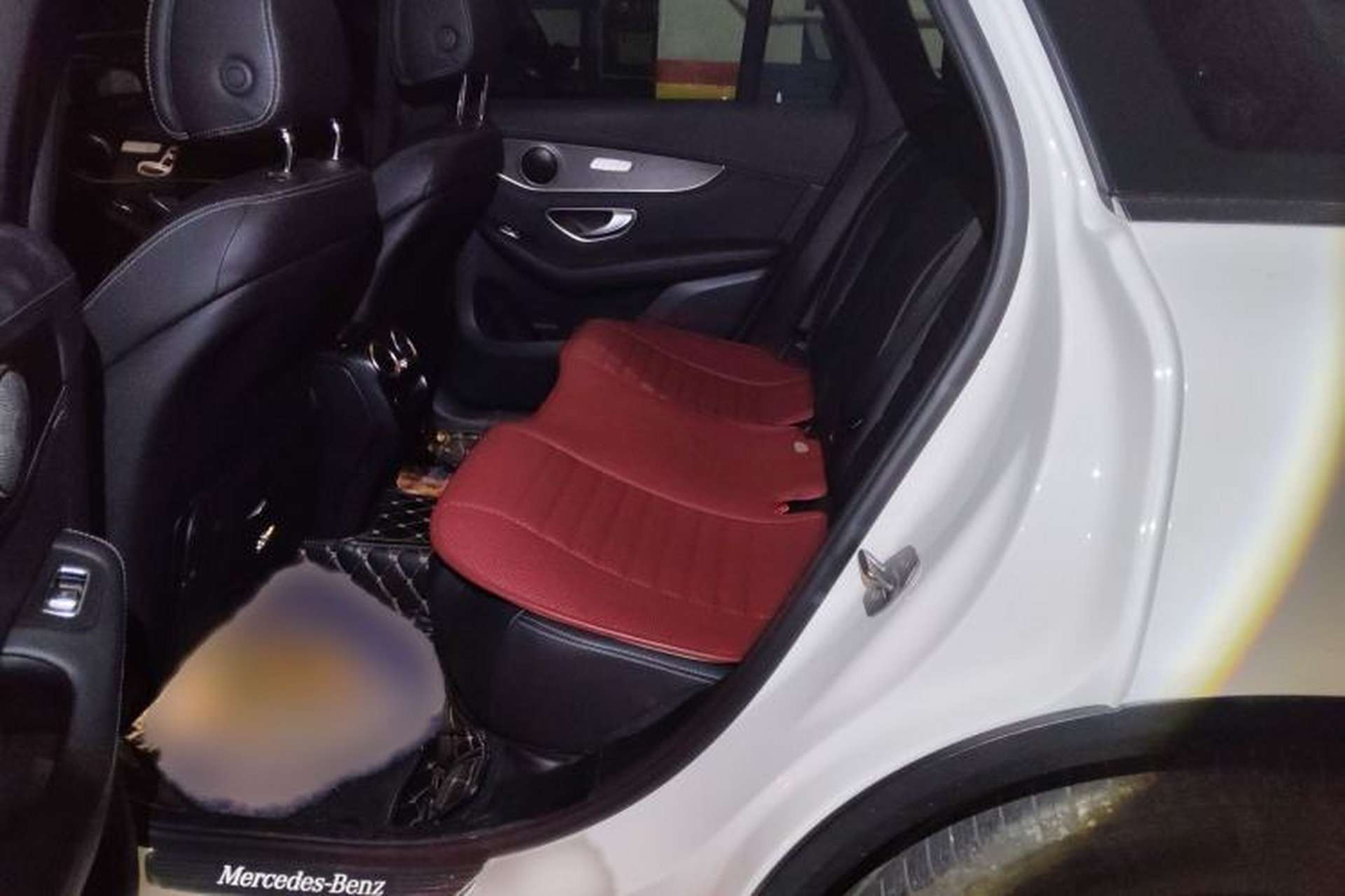 Used Mercedes-Benz GLC 2020 GLC 260 L 4MATIC Luxury Model Interior 4