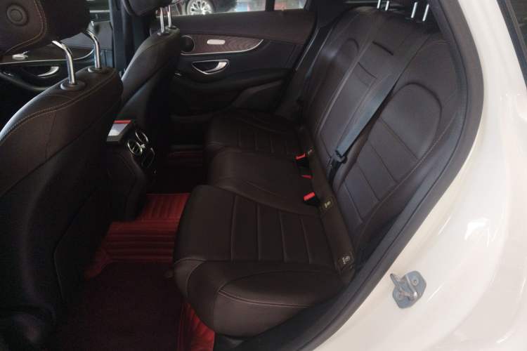Used Mercedes-Benz GLC 2020 GLC 300 L 4MATIC Dynamic Edition Interior 4