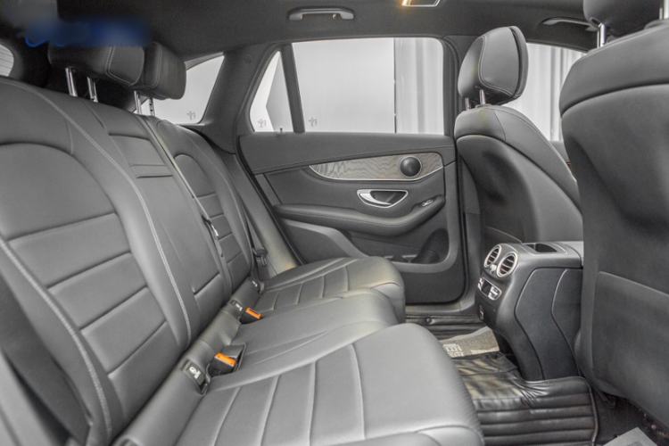 Used Mercedes-Benz GLC 2020 Facelift GLC 300 L 4MATIC Dynamic Edition Interior 8