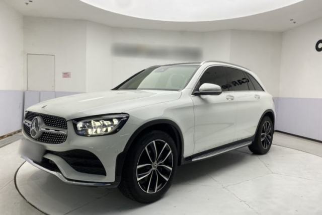 Ojetý Mercedes-Benz GLC 2020 GLC 300 L 4MATIC Dynamic Edition