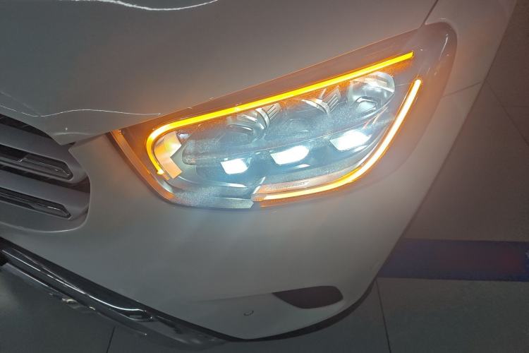 Used Mercedes-Benz GLC 2020 Facelifted GLC 260 L 4MATIC Dynamic Edition Left Front Headlight