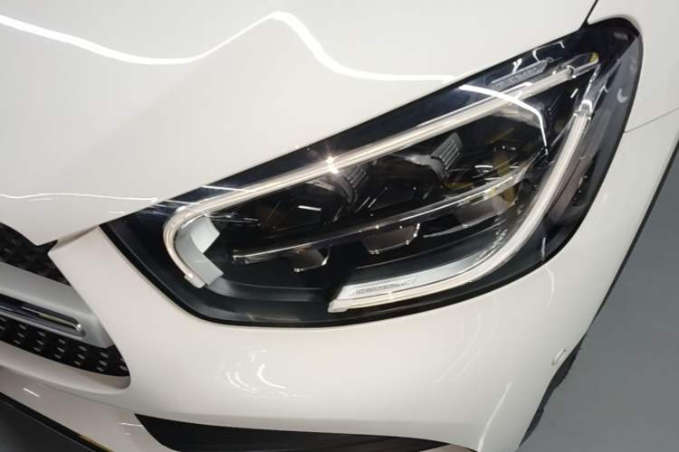 Used Mercedes-Benz GLC 2020 GLC 260 L 4MATIC Luxury Model Left Front Headlight