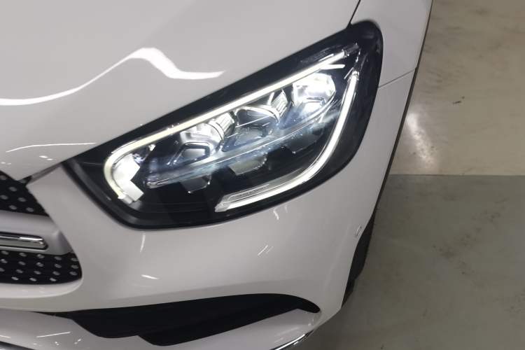 Used Mercedes-Benz GLC 2020 Facelift GLC 260 L 4MATIC Luxury Edition Left Front Headlight
