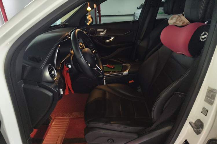 Used Mercedes-Benz GLC 2020 GLC 300 L 4MATIC Dynamic Edition Left Front Seat