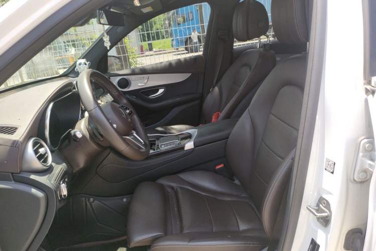 Used Mercedes-Benz GLC 2020 GLC 260 L 4MATIC Dynamic Model Left Front Seat