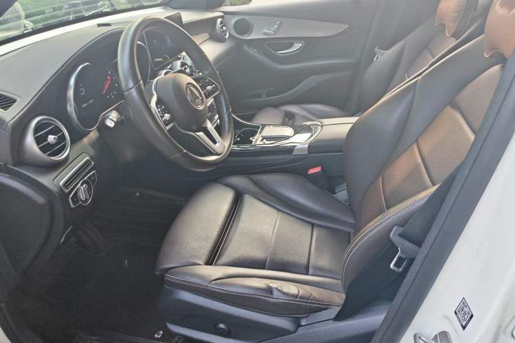 Used Mercedes-Benz GLC 2020 GLC 260 L 4MATIC Dynamic Model Left Front Seat