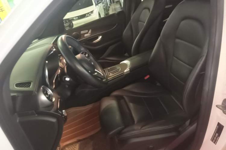 Used Mercedes-Benz GLC 2020 Facelift GLC 300 L 4MATIC Dynamic Edition Left Front Seat