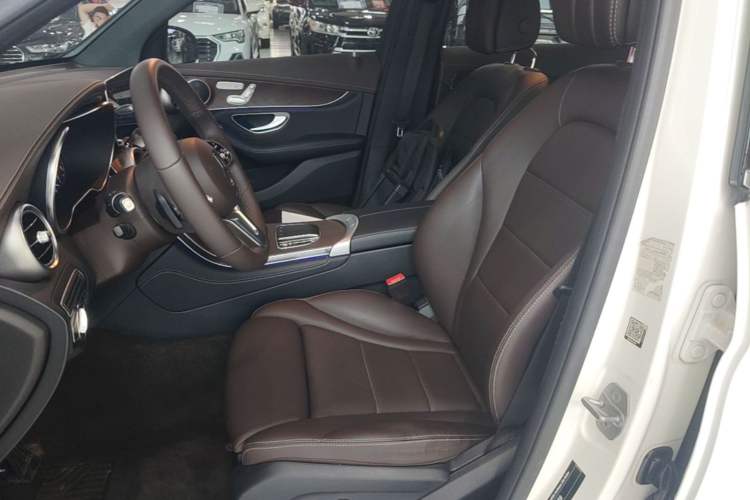 Used Mercedes-Benz GLC 2020 Facelift GLC 300 L 4MATIC Dynamic Edition Left Front Seat
