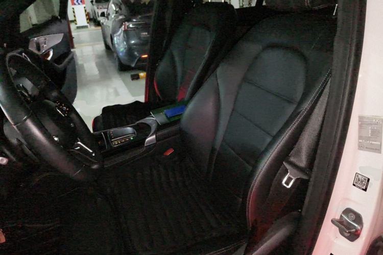 Used Mercedes-Benz GLC 2020 Facelifted GLC 260 L 4MATIC Dynamic Edition Left Front Seat