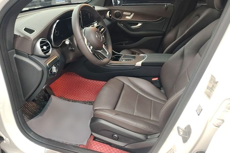 Used Mercedes-Benz GLC 2020 Facelift GLC 300 L 4MATIC Dynamic Edition Left Front Seat