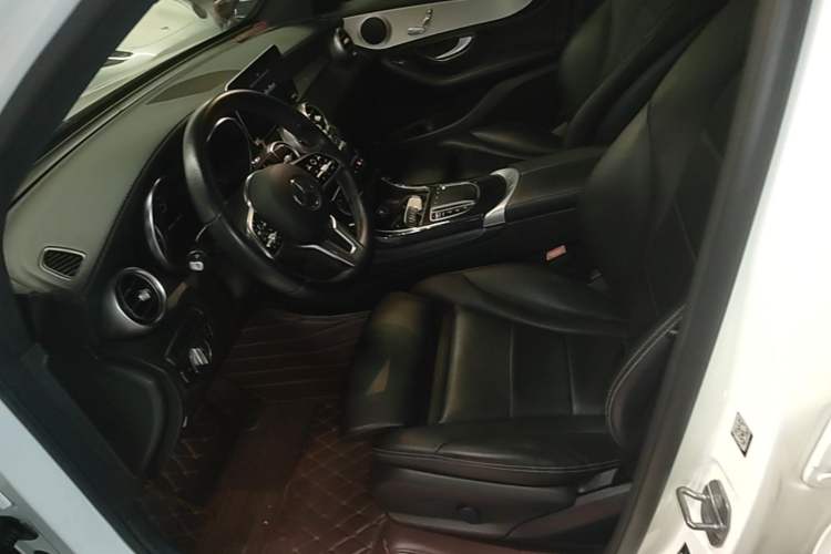 Used Mercedes-Benz GLC 2020 GLC 260 L 4MATIC Dynamic Model Left Front Seat