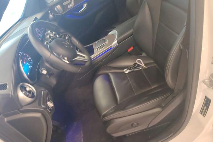 Used Mercedes-Benz GLC 2020 Facelift GLC 300 L 4MATIC Dynamic Edition Left Front Seat