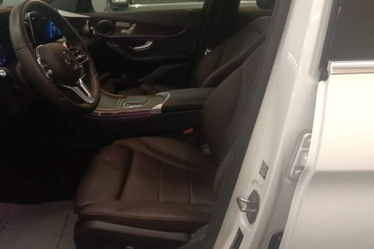 Used Mercedes-Benz GLC 2020 GLC 300 L 4MATIC Dynamic Edition Left Front Seat