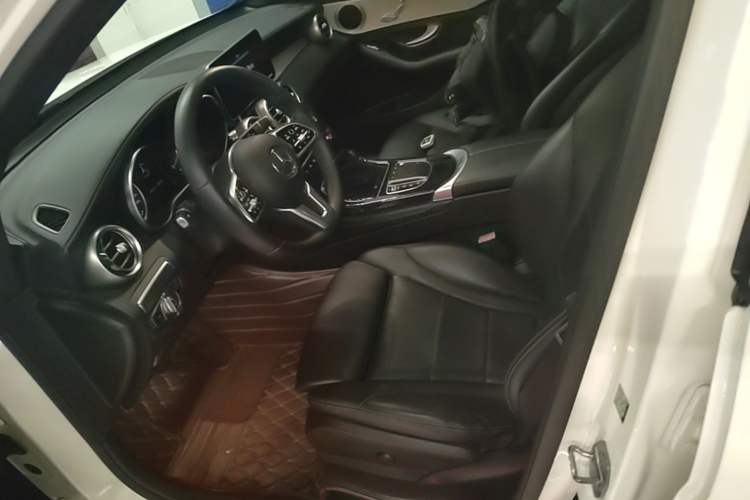 Used Mercedes-Benz GLC 2020 GLC 260 L 4MATIC Dynamic Model Left Front Seat