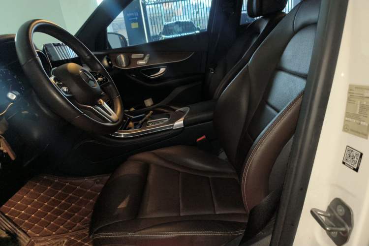 Used Mercedes-Benz GLC 2020 Facelift GLC 300 L 4MATIC Dynamic Edition Left Front Seat