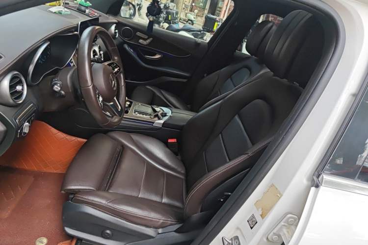 Used Mercedes-Benz GLC 2020 GLC 300 L 4MATIC Dynamic Edition Left Front Seat