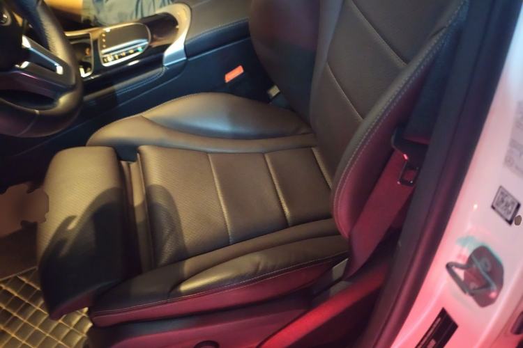 Used Mercedes-Benz GLC 2020 Facelifted GLC 260 L 4MATIC Dynamic Edition Left Front Seat