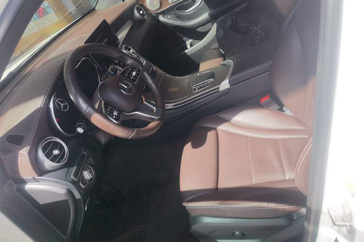 Used Mercedes-Benz GLC 2020 GLC 300 L 4MATIC Dynamic Edition Left Front Seat