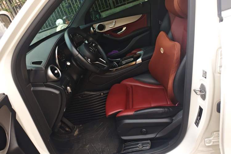 Used Mercedes-Benz GLC 2020 GLC 260 L 4MATIC Luxury Model Left Front Seat