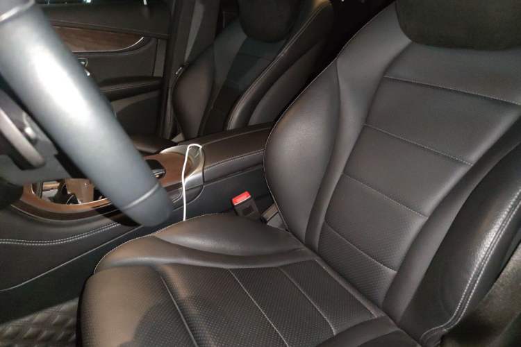 Used Mercedes-Benz GLC 2020 Facelift GLC 300 L 4MATIC Dynamic Edition Left Front Seat