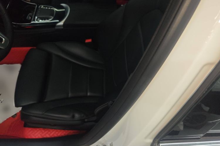 Used Mercedes-Benz GLC 2020 Facelifted GLC 260 L 4MATIC Dynamic Edition Left Front Seat
