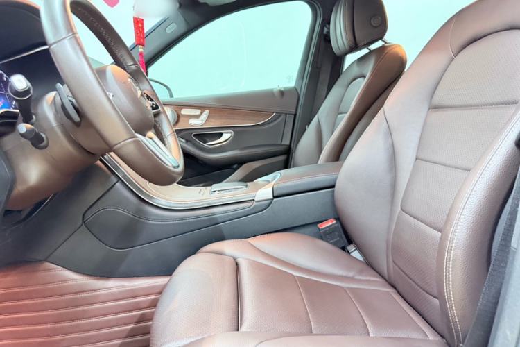 Used Mercedes-Benz GLC 2020 Facelifted GLC 300 L 4MATIC Luxury Edition Left Front Seat